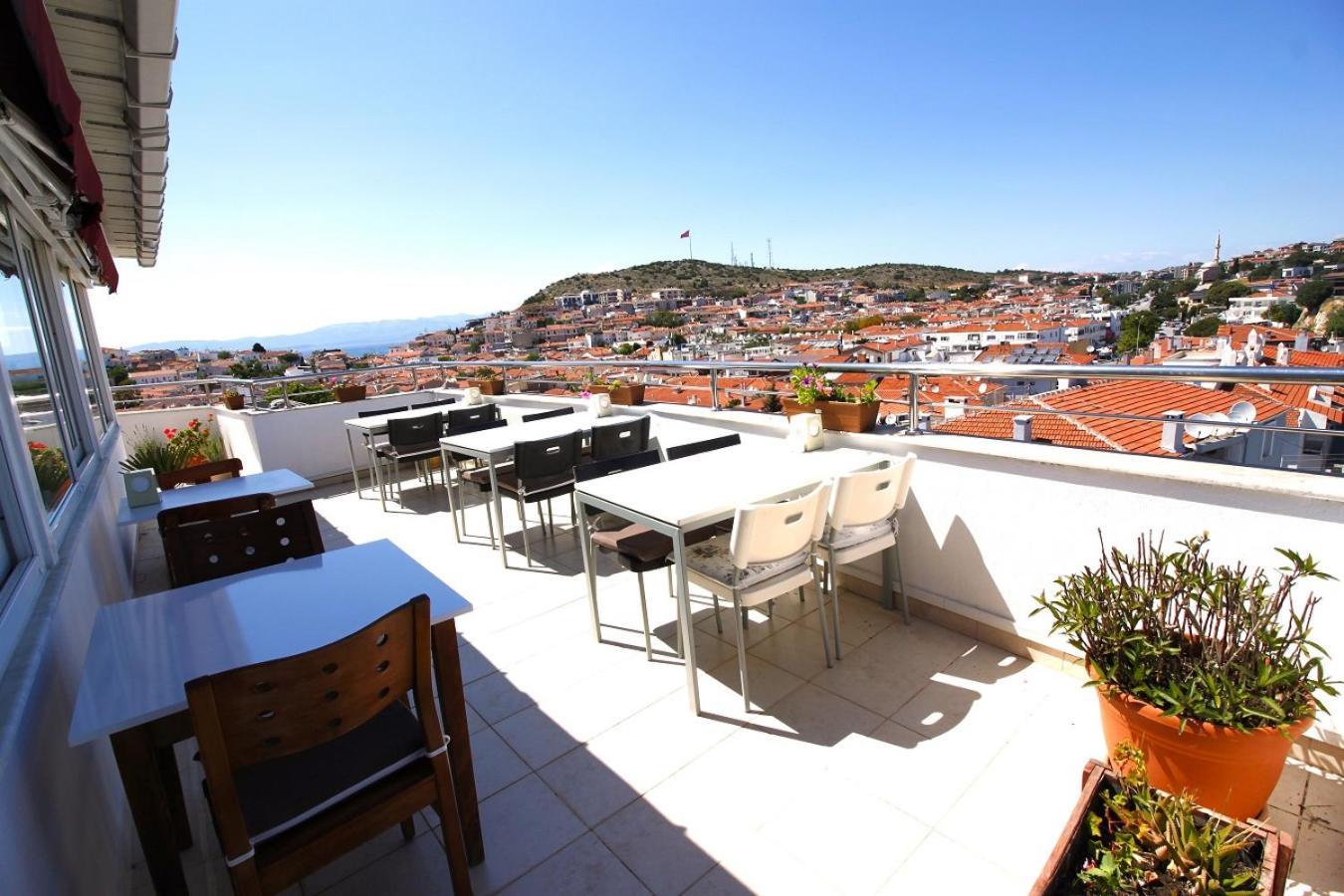 Bonapart Hotel Çeşme Buitenkant foto